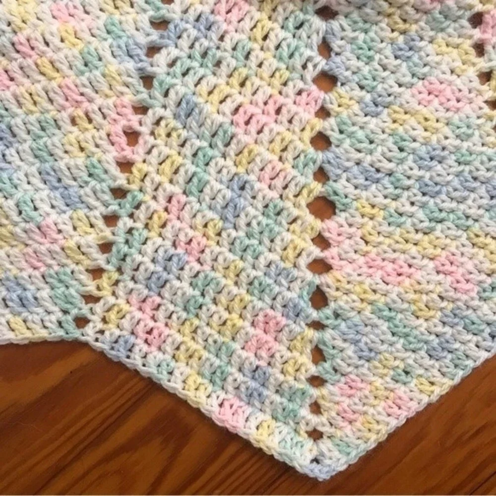 Handmade Crochet Star Shaped Baby Blanket 12 Point Blue Yellow Pink White Pastel